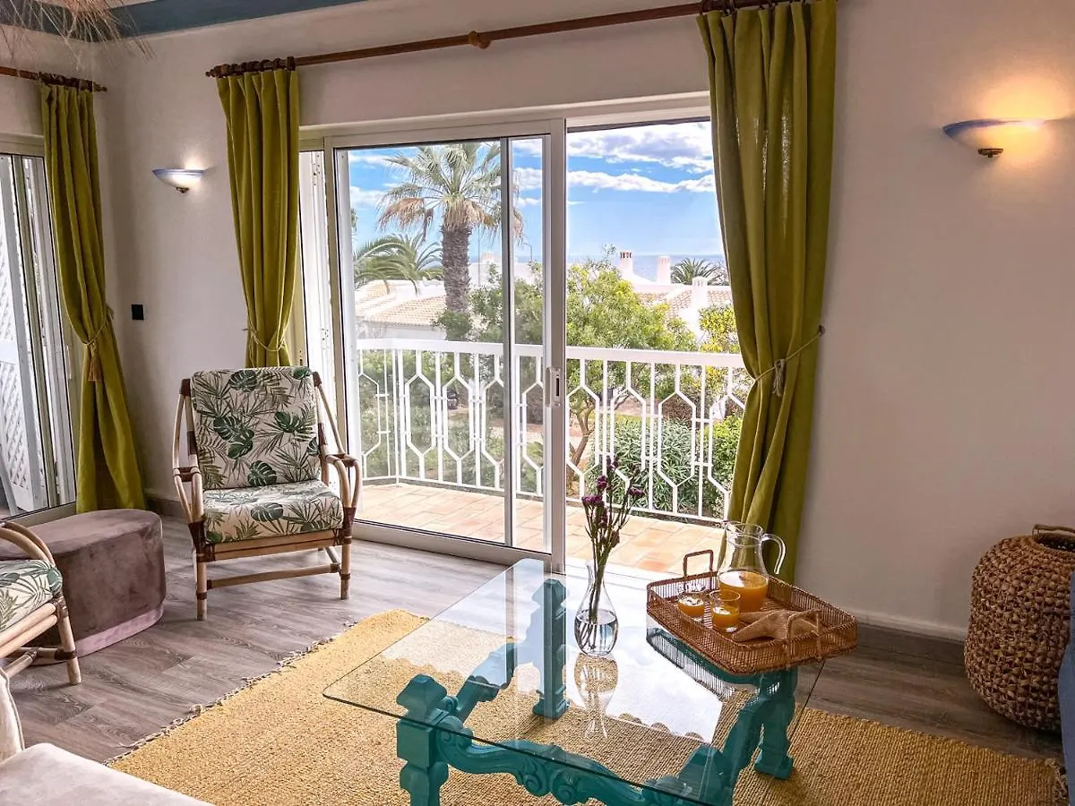 Lovely Apartment In Albufeira 2Bd 250M Beach Ocean View And Ac Wi-Fi Pool